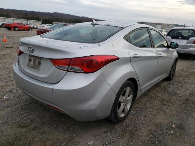 Photo 3 VIN: KMHDH4AE8BU162428 - HYUNDAI ELANTRA GL 