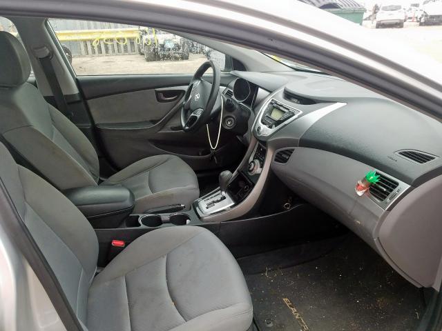 Photo 4 VIN: KMHDH4AE8BU169850 - HYUNDAI ELANTRA GL 