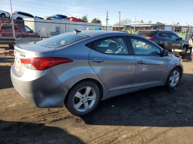 Photo 2 VIN: KMHDH4AE8BU172991 - HYUNDAI ELANTRA GL 