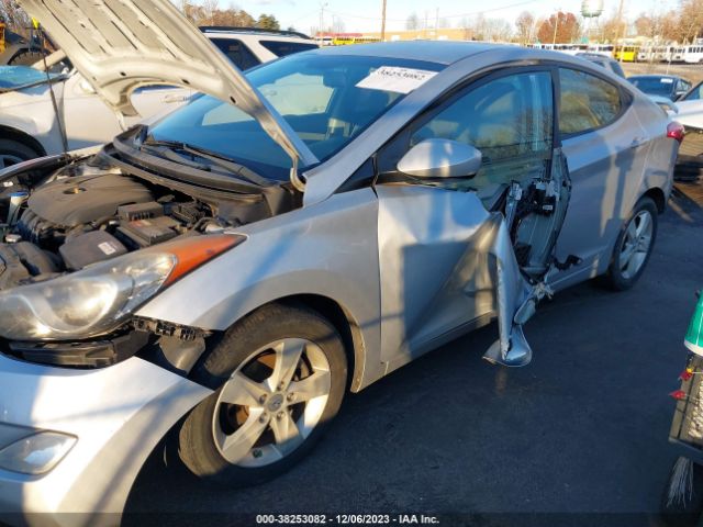 Photo 5 VIN: KMHDH4AE8CU243687 - HYUNDAI ELANTRA 