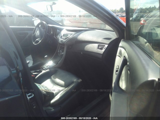 Photo 4 VIN: KMHDH4AE8CU273885 - HYUNDAI ELANTRA 