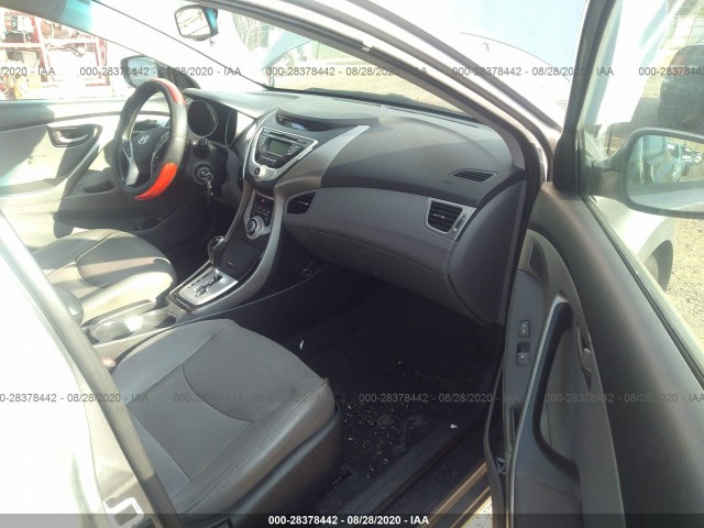 Photo 4 VIN: KMHDH4AE8CU306612 - HYUNDAI ELANTRA 