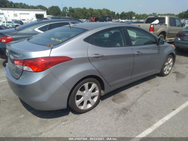 Photo 3 VIN: KMHDH4AE8CU306805 - HYUNDAI ELANTRA 