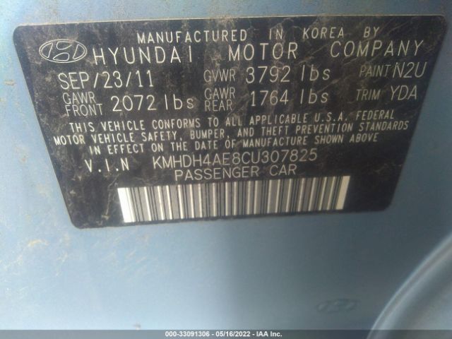 Photo 8 VIN: KMHDH4AE8CU307825 - HYUNDAI ELANTRA 