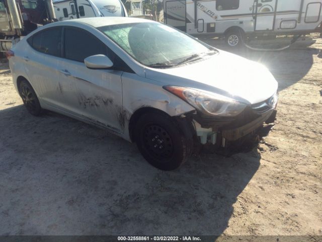 Photo 5 VIN: KMHDH4AE8CU324608 - HYUNDAI ELANTRA 