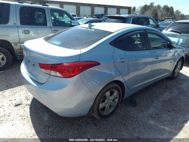 Photo 3 VIN: KMHDH4AE8CU328948 - HYUNDAI ELANTRA 