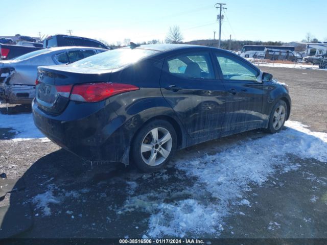 Photo 3 VIN: KMHDH4AE8CU401851 - HYUNDAI ELANTRA 