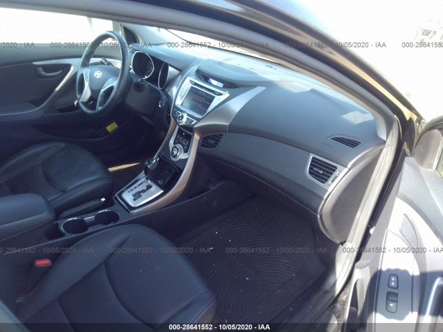 Photo 4 VIN: KMHDH4AE8CU406175 - HYUNDAI ELANTRA 