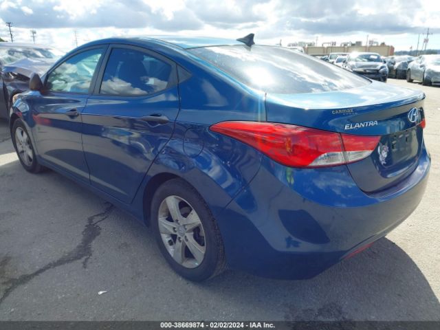 Photo 2 VIN: KMHDH4AE8DU010748 - HYUNDAI ELANTRA 