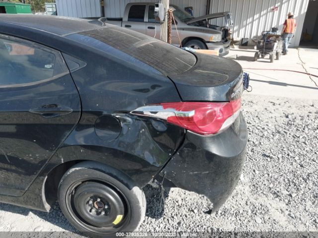 Photo 5 VIN: KMHDH4AE8DU549239 - HYUNDAI ELANTRA 