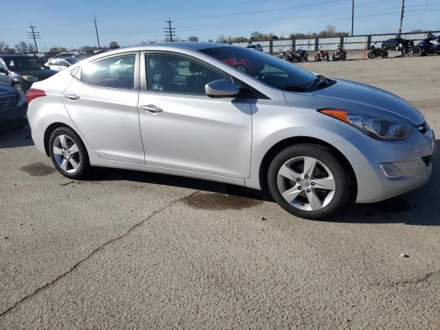 Photo 3 VIN: KMHDH4AE8DU621038 - HYUNDAI ELANTRA 