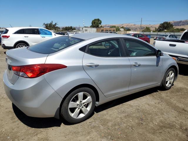 Photo 2 VIN: KMHDH4AE8DU631102 - HYUNDAI ELANTRA GL 