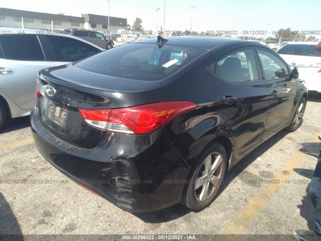 Photo 3 VIN: KMHDH4AE8DU674578 - HYUNDAI ELANTRA 