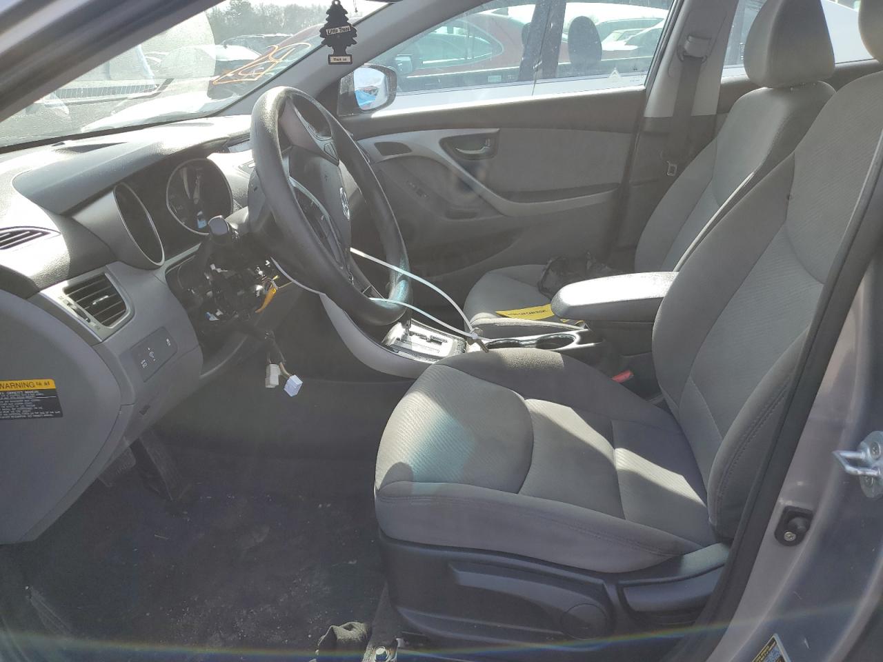 Photo 6 VIN: KMHDH4AE8DU737453 - HYUNDAI ELANTRA 