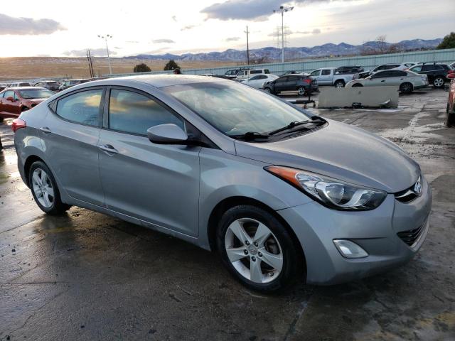 Photo 3 VIN: KMHDH4AE8DU800731 - HYUNDAI ELANTRA 