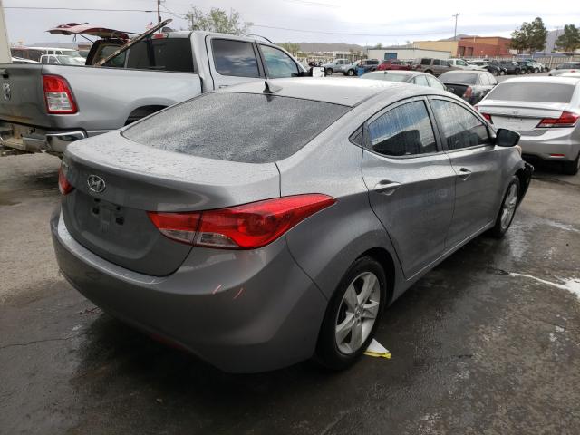 Photo 3 VIN: KMHDH4AE8DU804729 - HYUNDAI ELANTRA GL 