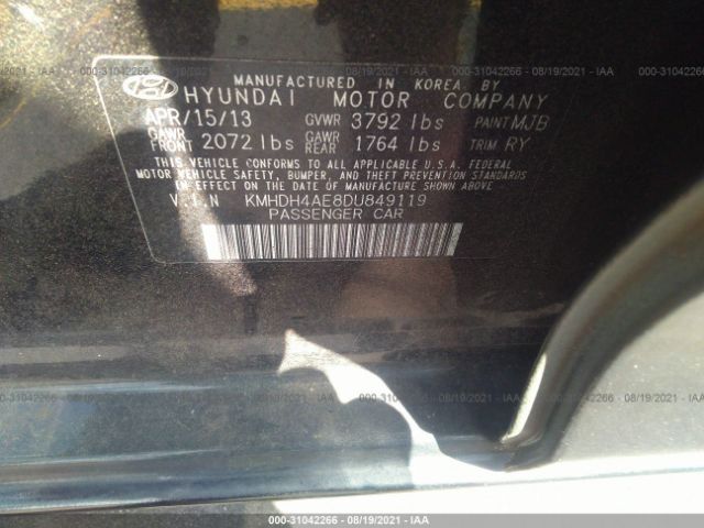 Photo 8 VIN: KMHDH4AE8DU849119 - HYUNDAI ELANTRA 