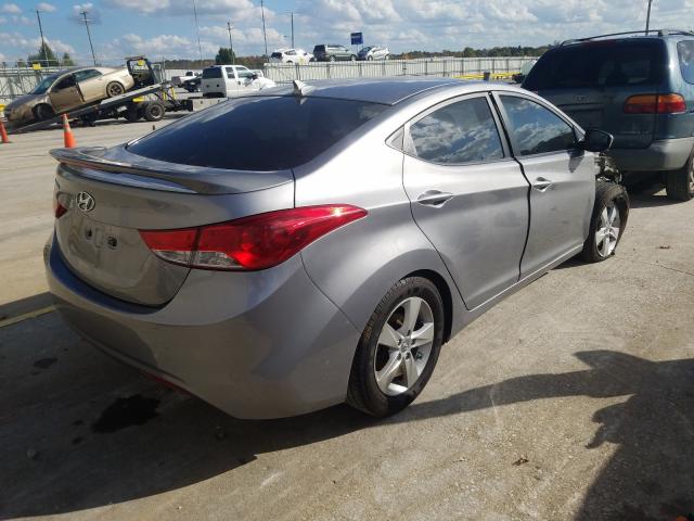 Photo 3 VIN: KMHDH4AE8DU902837 - HYUNDAI ELANTRA GL 