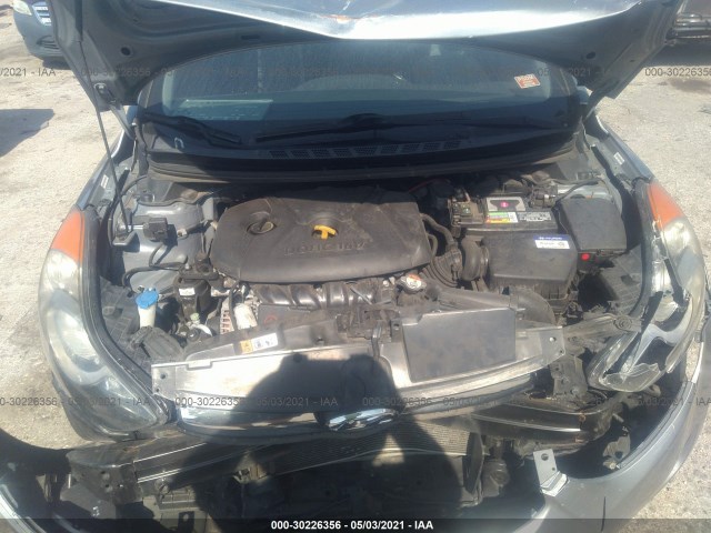 Photo 9 VIN: KMHDH4AE8DU906967 - HYUNDAI ELANTRA 