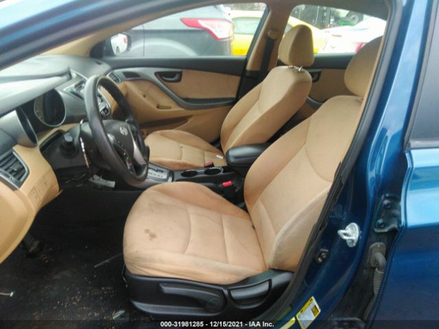 Photo 4 VIN: KMHDH4AE8DU980888 - HYUNDAI ELANTRA 