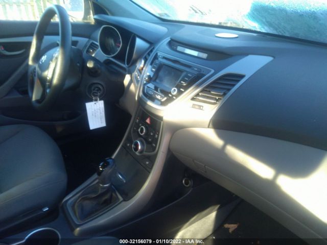 Photo 4 VIN: KMHDH4AE8EU028166 - HYUNDAI ELANTRA 