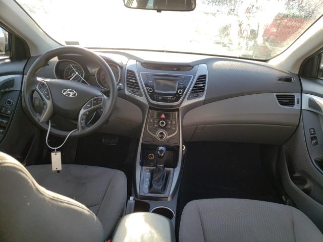 Photo 8 VIN: KMHDH4AE8FU235870 - HYUNDAI ELANTRA 