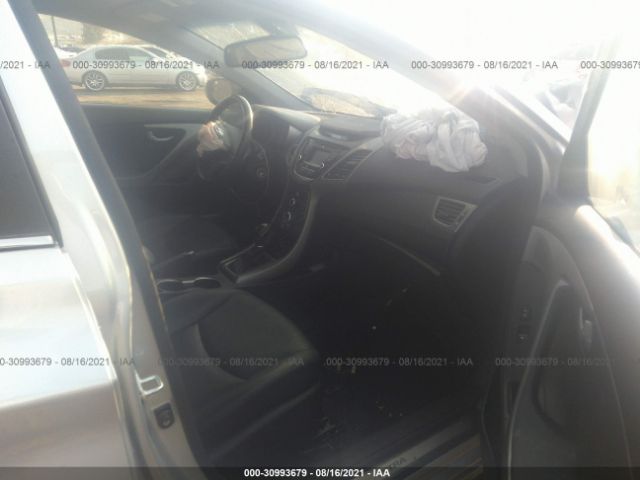 Photo 4 VIN: KMHDH4AE8FU279111 - HYUNDAI ELANTRA 