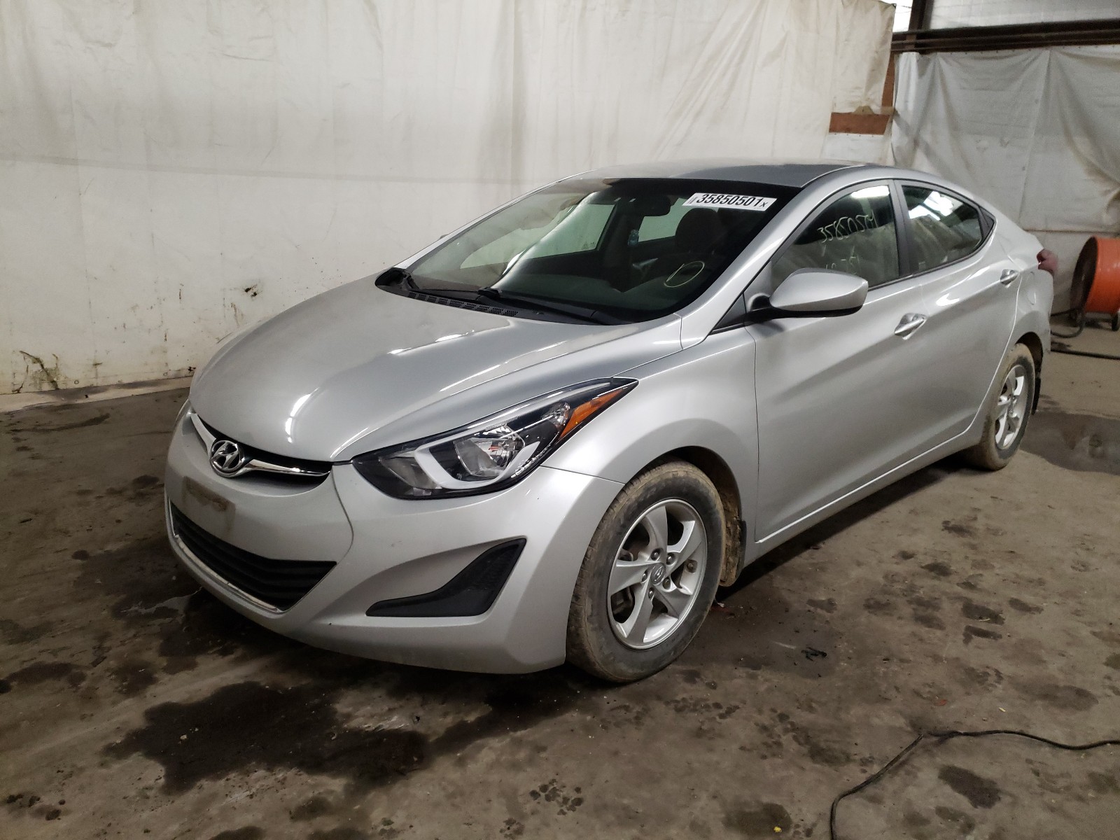 Photo 1 VIN: KMHDH4AE8FU294420 - HYUNDAI ELANTRA SE 