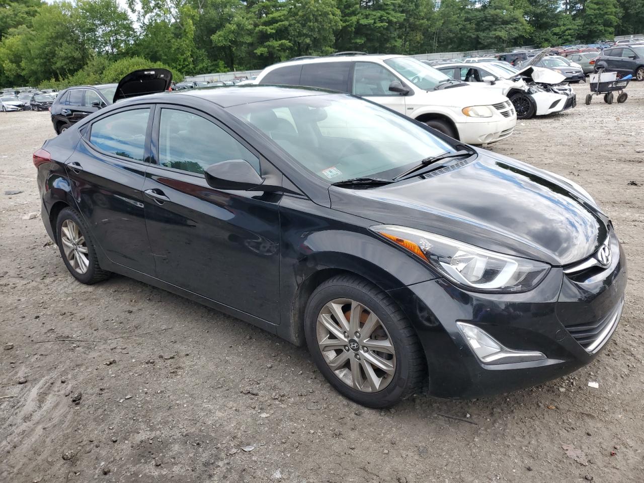 Photo 3 VIN: KMHDH4AE8FU307067 - HYUNDAI ELANTRA 