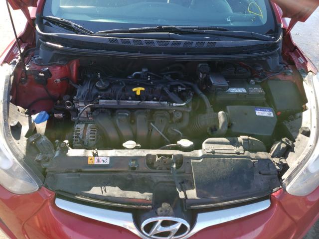 Photo 6 VIN: KMHDH4AE8FU329196 - HYUNDAI ELANTRA SE 