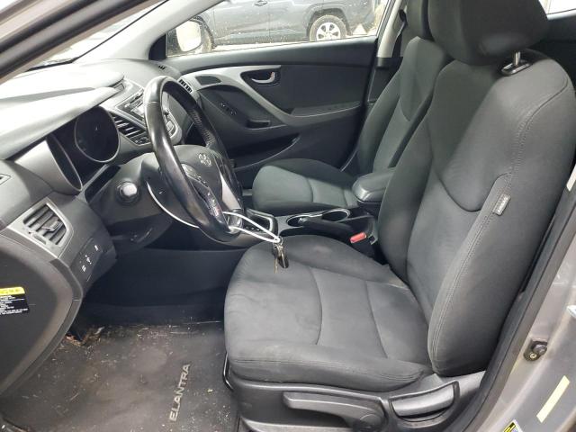 Photo 6 VIN: KMHDH4AE8FU343969 - HYUNDAI ELANTRA SE 