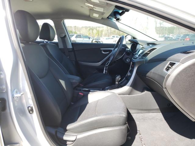 Photo 4 VIN: KMHDH4AE8FU370279 - HYUNDAI ELANTRA SE 