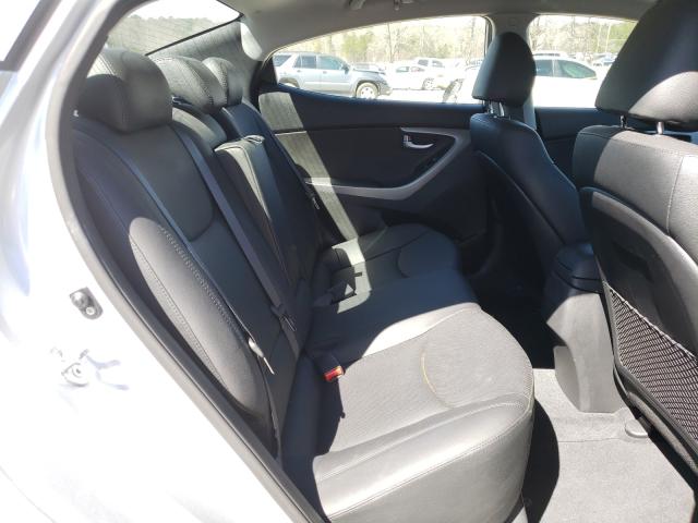 Photo 5 VIN: KMHDH4AE8FU370279 - HYUNDAI ELANTRA SE 