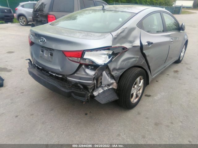 Photo 5 VIN: KMHDH4AE8FU423935 - HYUNDAI ELANTRA 