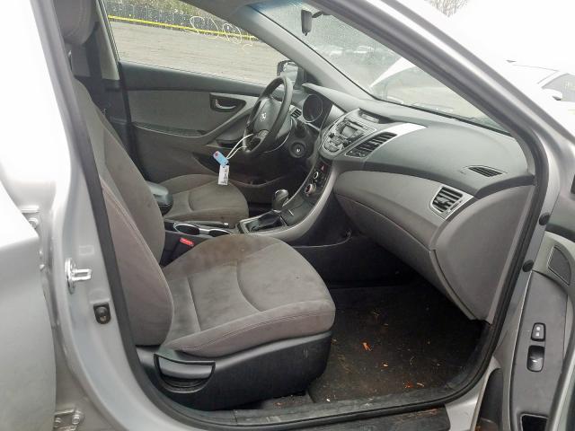 Photo 4 VIN: KMHDH4AE8FU438242 - HYUNDAI ELANTRA SE 