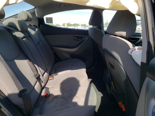 Photo 5 VIN: KMHDH4AE8GU481027 - HYUNDAI ELANTRA SE 