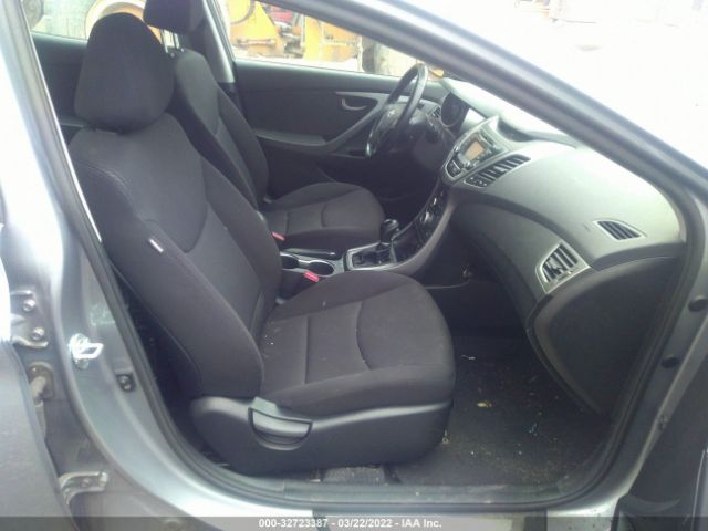 Photo 4 VIN: KMHDH4AE8GU505102 - HYUNDAI ELANTRA 