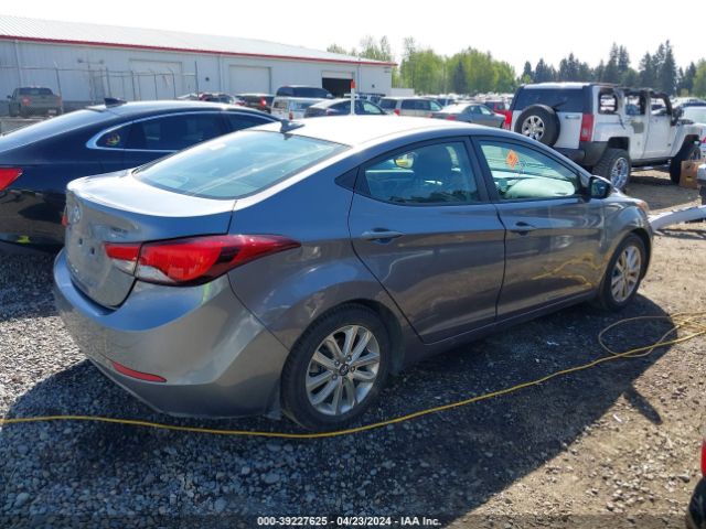 Photo 3 VIN: KMHDH4AE8GU571827 - HYUNDAI ELANTRA 