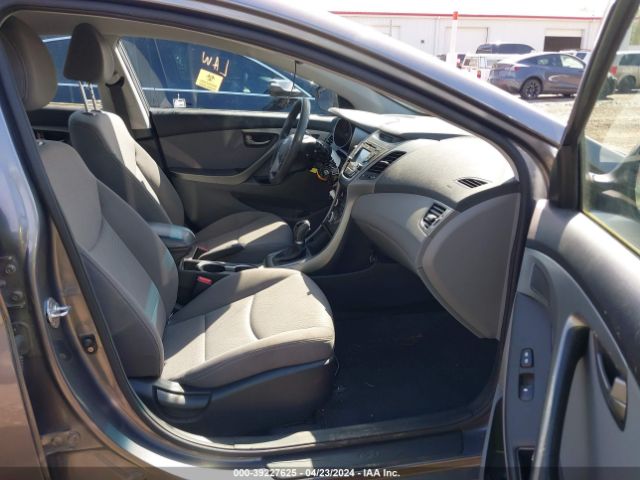 Photo 4 VIN: KMHDH4AE8GU571827 - HYUNDAI ELANTRA 