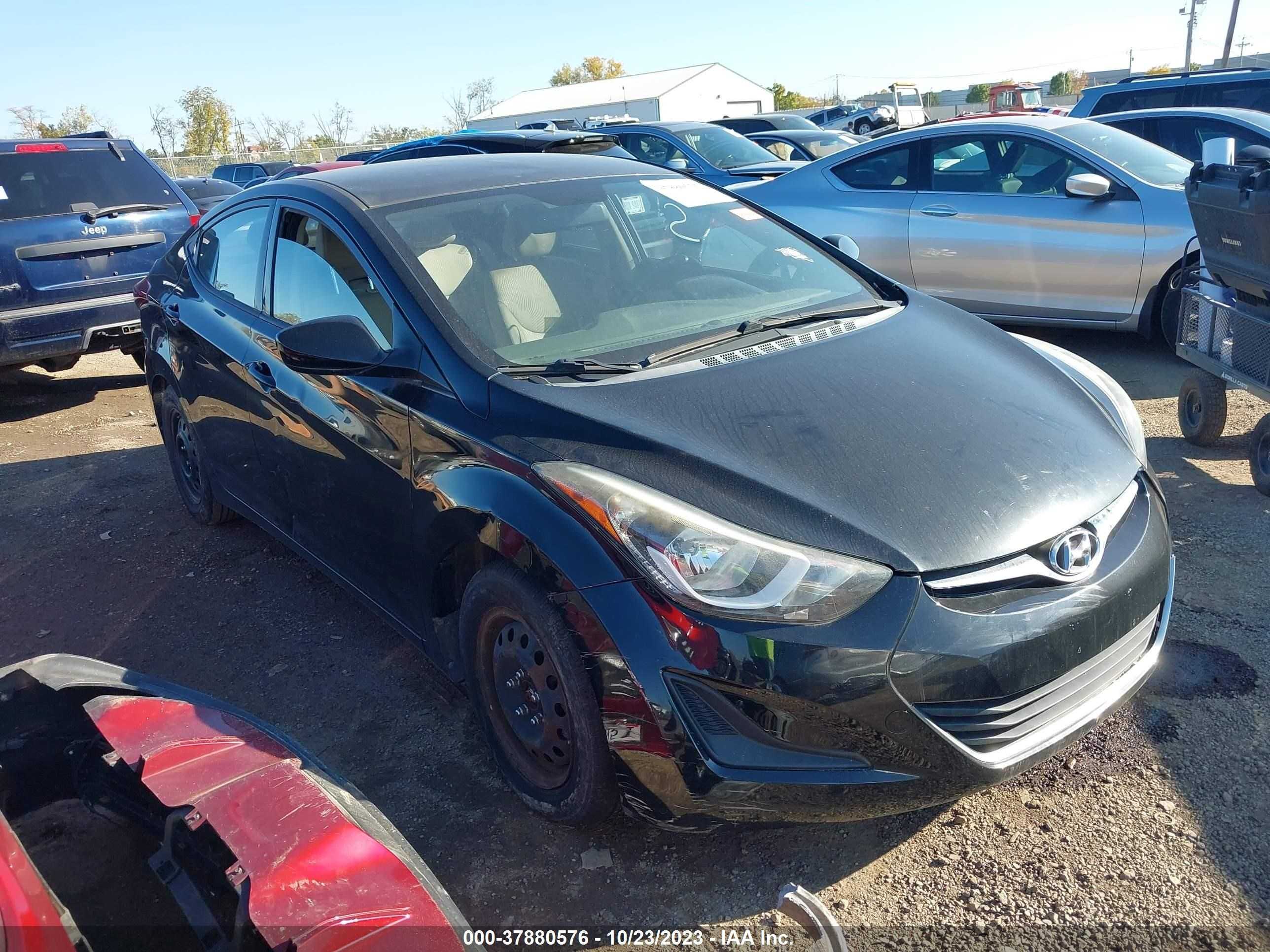 Photo 0 VIN: KMHDH4AE8GU575652 - HYUNDAI ELANTRA 