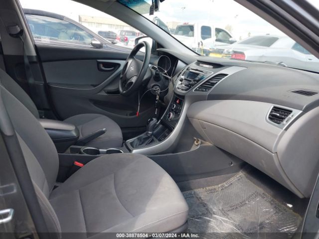 Photo 4 VIN: KMHDH4AE8GU647076 - HYUNDAI ELANTRA 