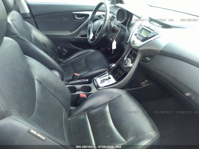 Photo 4 VIN: KMHDH4AE9BU084922 - HYUNDAI ELANTRA 