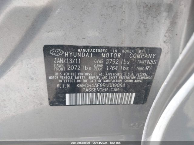 Photo 8 VIN: KMHDH4AE9BU089084 - HYUNDAI ELANTRA 