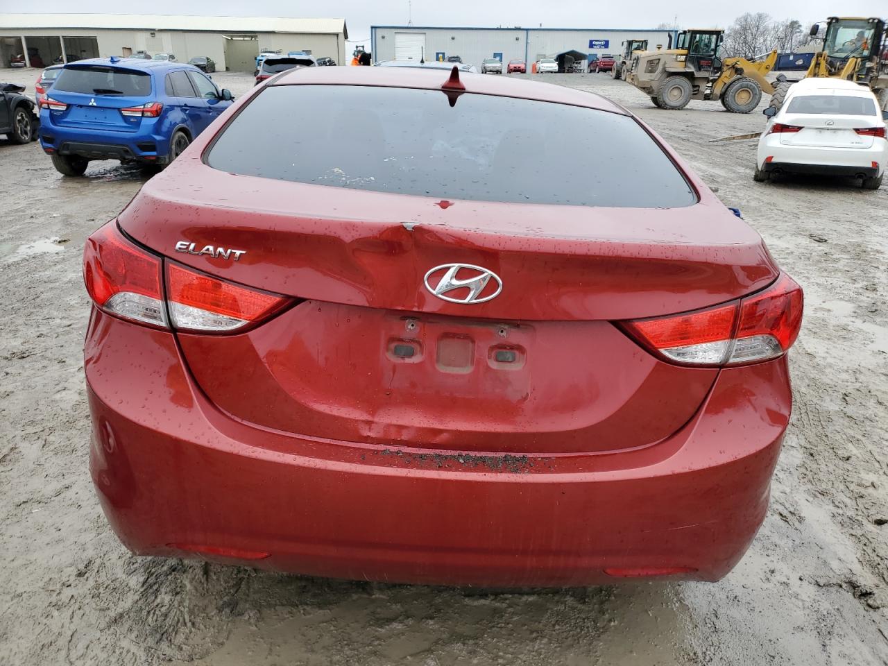 Photo 5 VIN: KMHDH4AE9BU101010 - HYUNDAI ELANTRA 