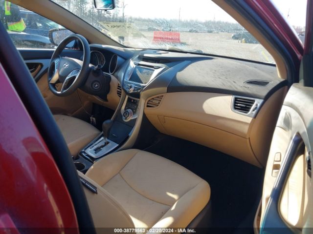 Photo 4 VIN: KMHDH4AE9BU107194 - HYUNDAI ELANTRA 