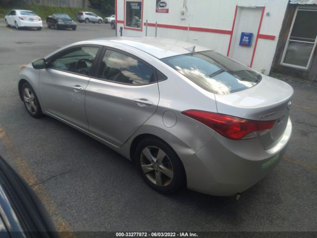 Photo 2 VIN: KMHDH4AE9BU110340 - HYUNDAI ELANTRA 