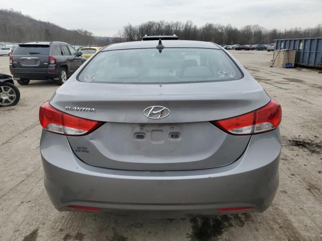 Photo 5 VIN: KMHDH4AE9BU110421 - HYUNDAI ELANTRA 