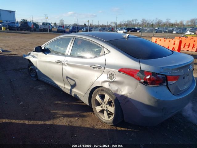 Photo 2 VIN: KMHDH4AE9BU114775 - HYUNDAI ELANTRA 