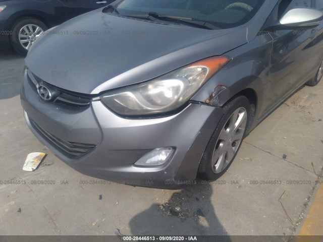 Photo 5 VIN: KMHDH4AE9BU120169 - HYUNDAI ELANTRA 