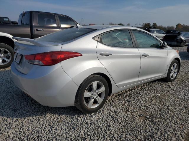 Photo 2 VIN: KMHDH4AE9BU121905 - HYUNDAI ELANTRA GL 